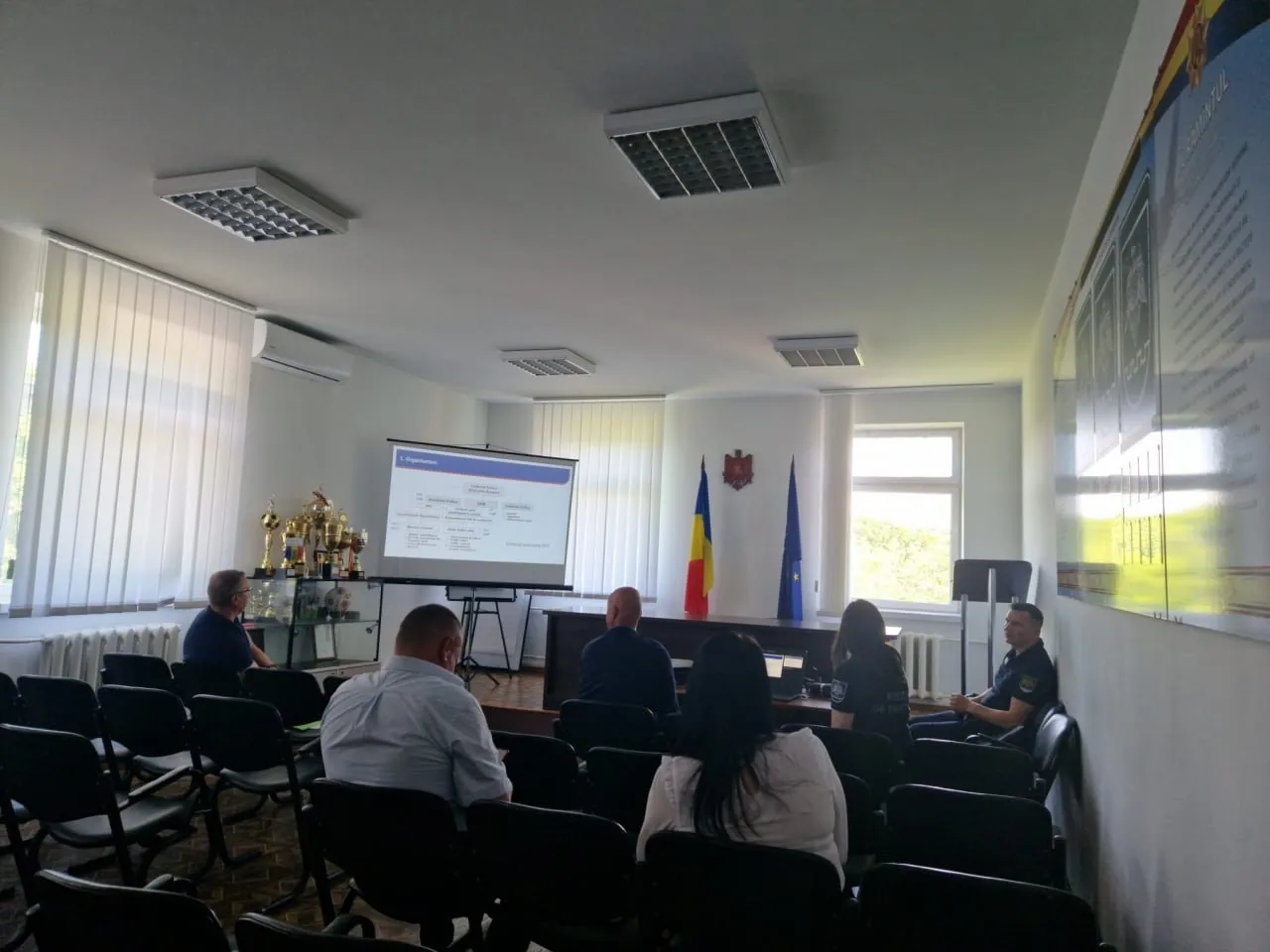 Полицейские Бельгии перенимают опыт работы коллег в аэропорту Кишинева