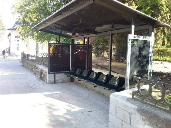 Еще две остановки общественного транспорта были установлены в Сороках