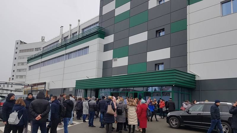 В столице из-за угрозы пожара из здания эвакуировали сотрудников