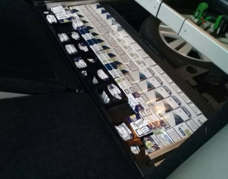 Румынский гражданин пытался вывезти из Молдовы контрабанду сигарет