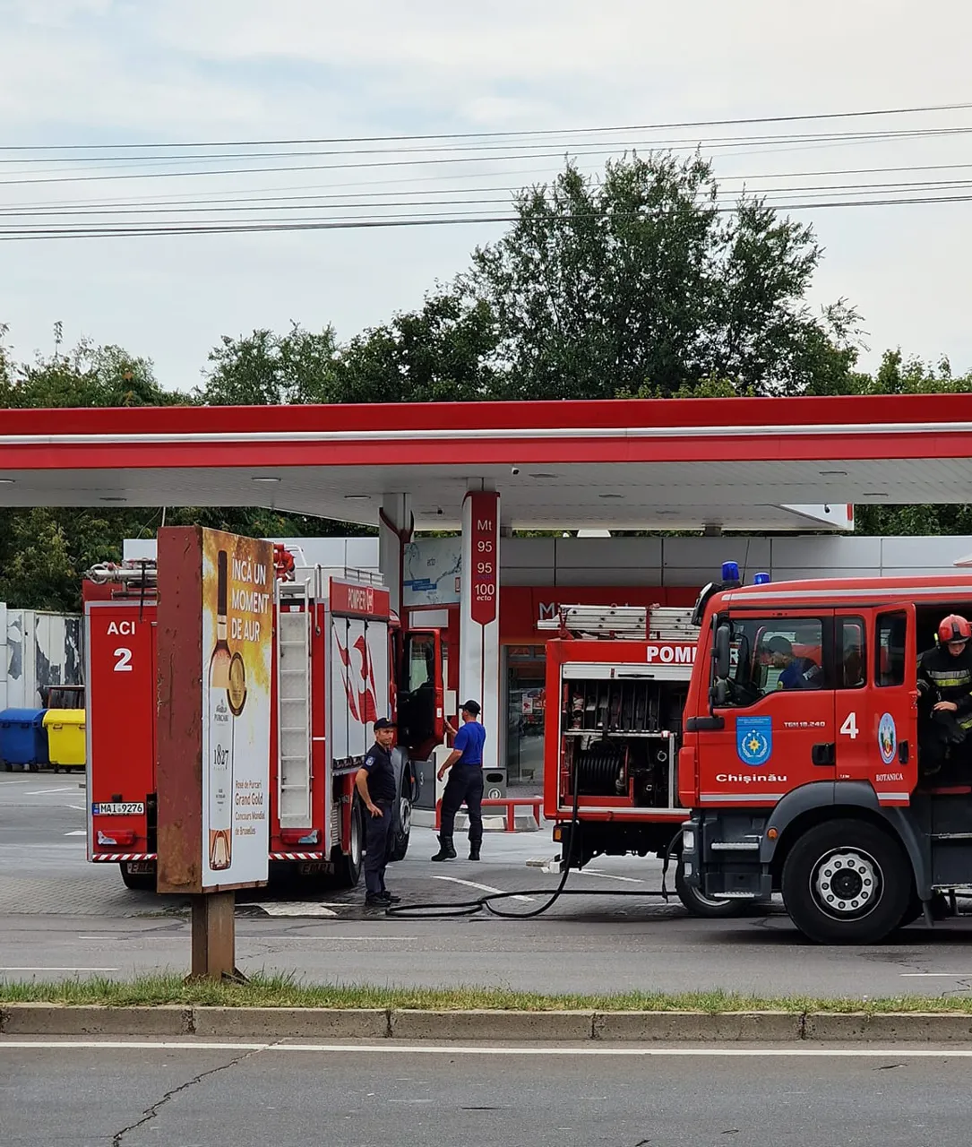 В Кишиневе на заправке загорелся автомобиль - есть пострадавшие