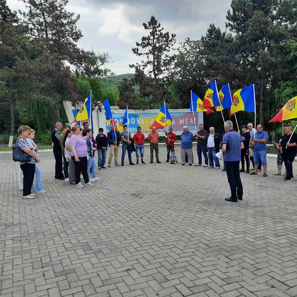 В районах Молдовы проходят протесты против политики власти
