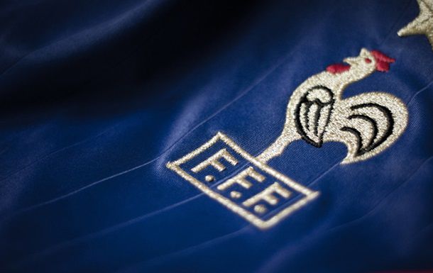 Португальская газета назвала сборную Франции петухами