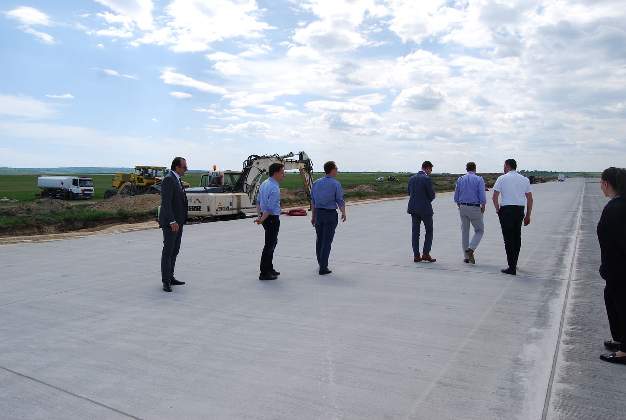 Proiectul de reconstrucție de la Aeroportul Chișinău este unul exclusivist pentru RM