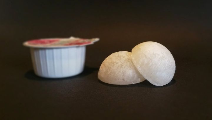 Создано капсулированное сахарное молоко, которому не нужна пластиковая упаковка
