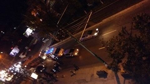 Alcoolul face victime: Un pieton, lovit de o maşină în Capitală
