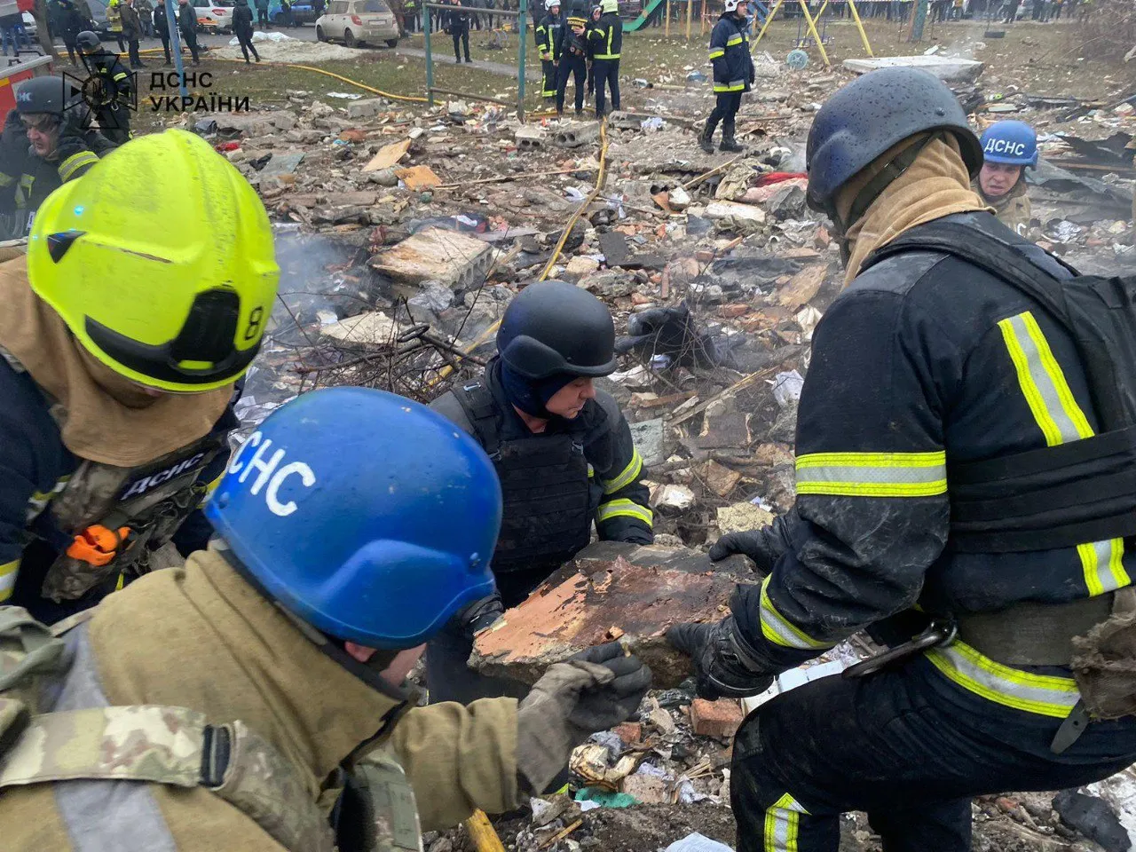 Российские войска нанесли удар по жилому дому в Полтаве: есть погибшие