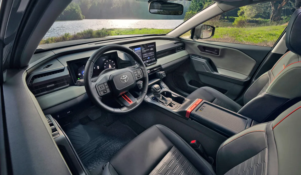 Noua generație Toyota RAV4: Doar versiuni hibride