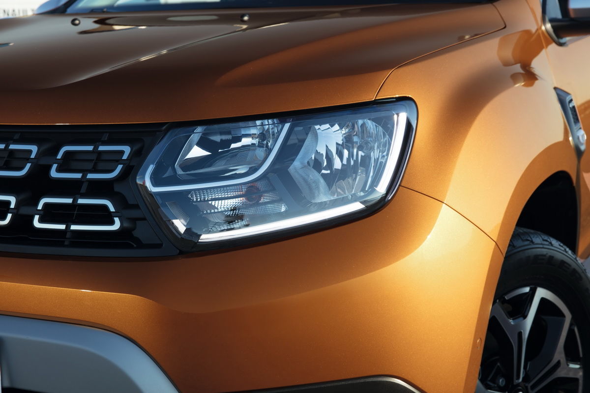 Dacia официально представила второе поколение кроссовера Duster