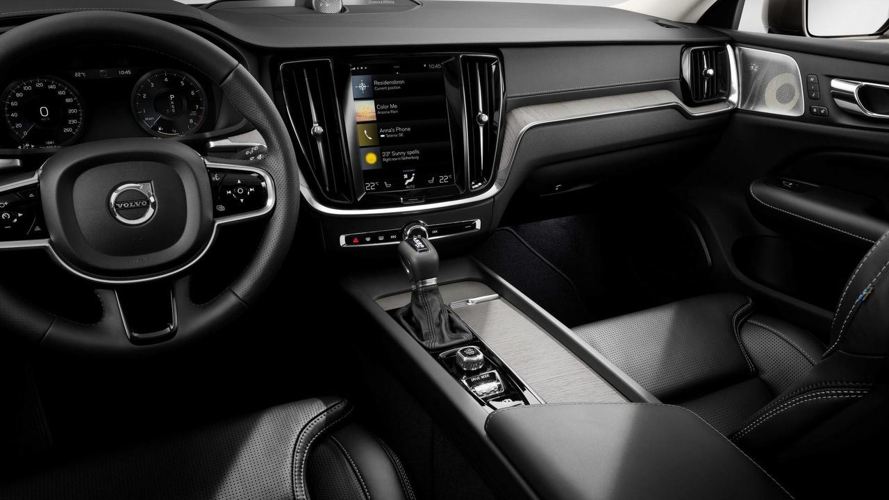 Компания Volvo представила новый универсал  V60
