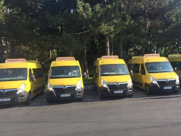 Сотрудники НИП проверили школьные автобусы