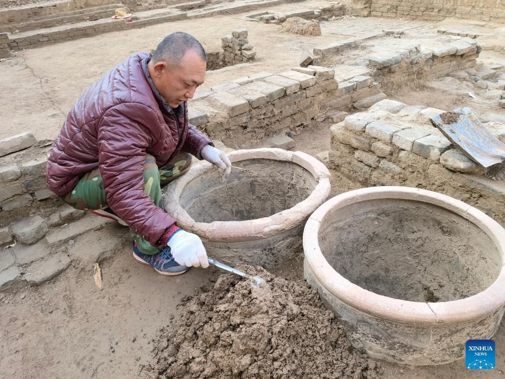В Китае обнаружили древнюю винодельню, которой более 700 лет