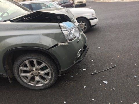 В Кишиневе столкнулись сразу три автомобиля