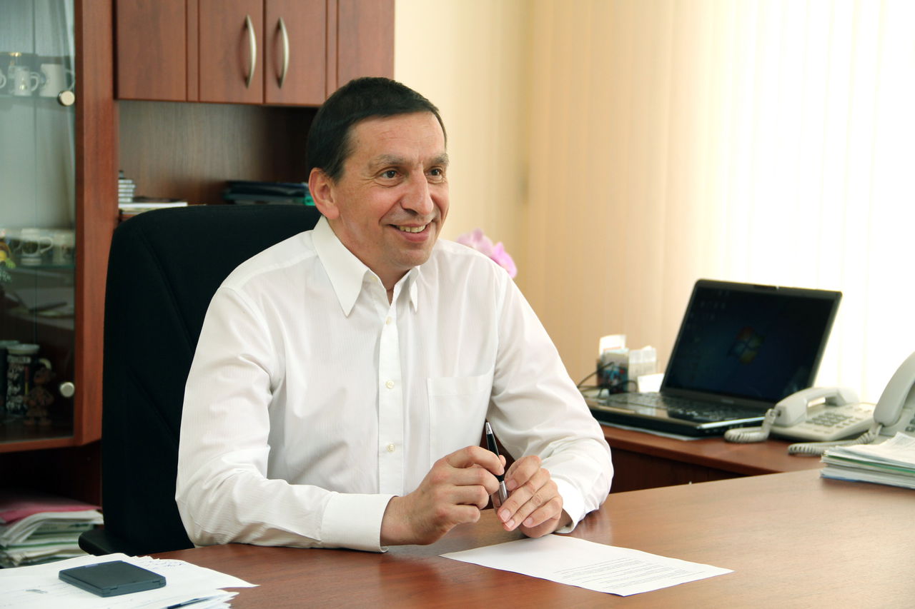 Глава FinComBank: Если стоять на месте, другие уходят вперед, а ты оказываешься позади ®