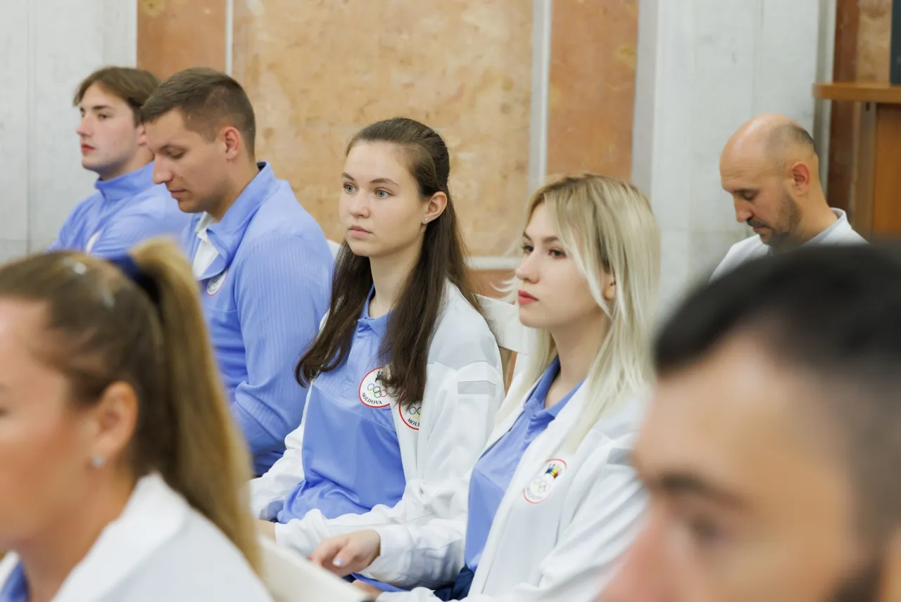 Санду встретилась с молдавскими спортсменами и пожелала им побед на Европейских играх