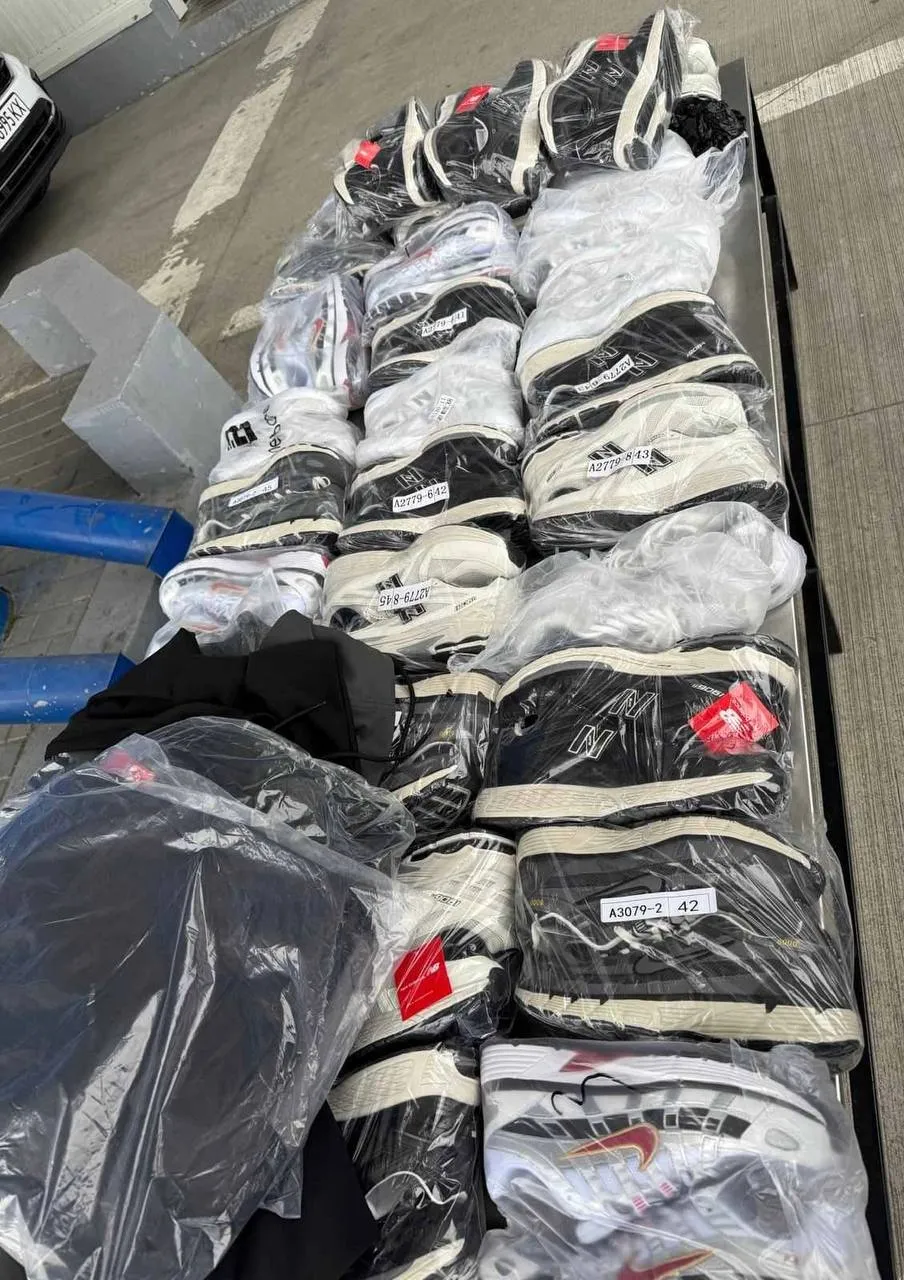 7ec3e9d81f1b0c3ab18b32386bc69e30