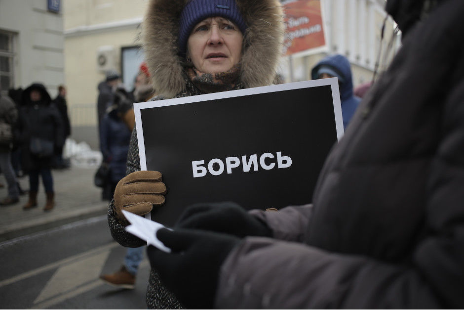Marș în memoria lui Boris Nemțov, la Moscova: Peste patru mii de oameni au ieșit în stradă