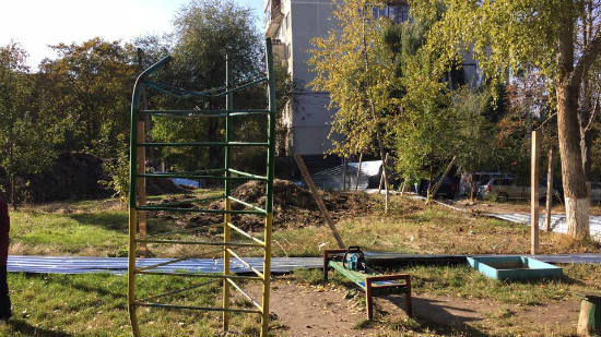 В Кишиневе вместо детской площадки хотят построить очередную многоэтажку