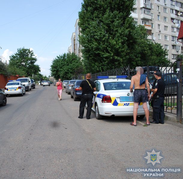 В Одессе водитель обстрелял торговцев арбузами