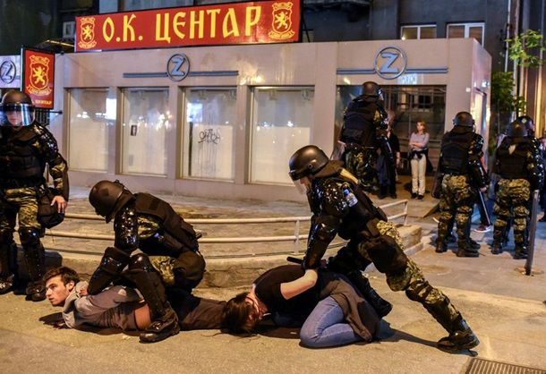 Протесты в Македонии: разгромлена канцелярия президента