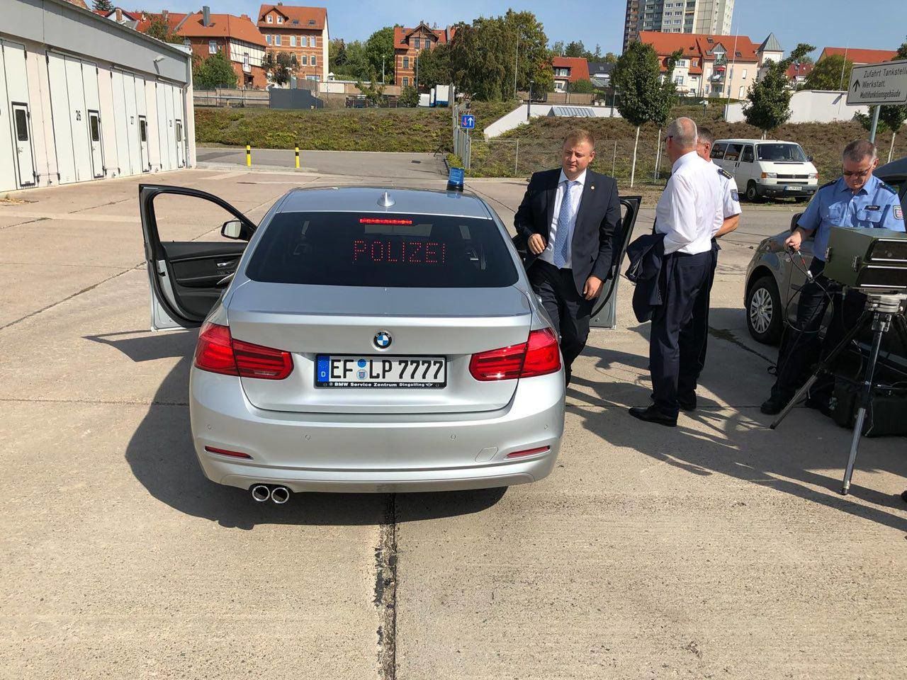 Кавкалюк: Полиция сможет патрулировать на гражданских автомобилях