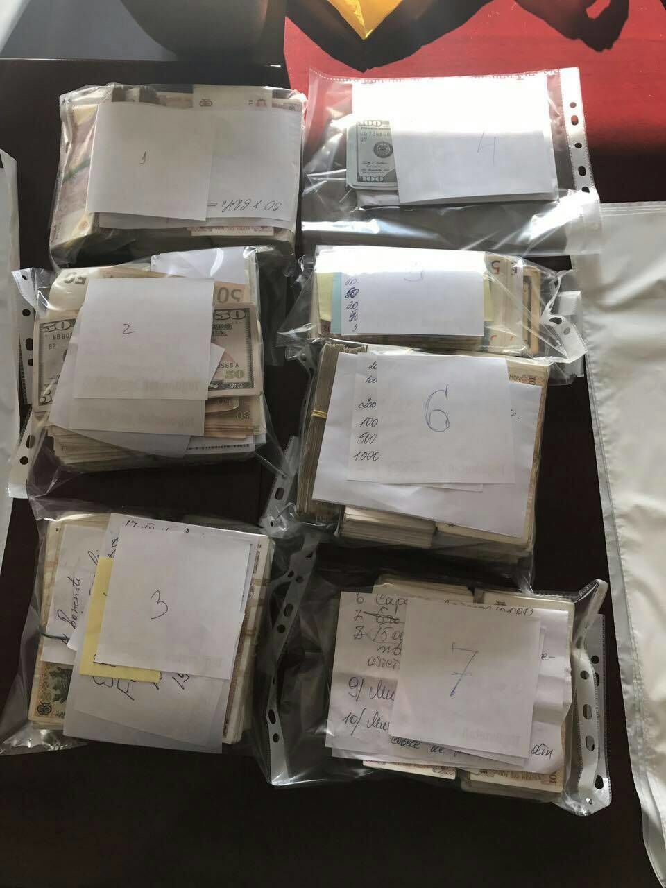 Полиция иъзяла у контрабандистов 120 тонн ореха и полмиллиона леев