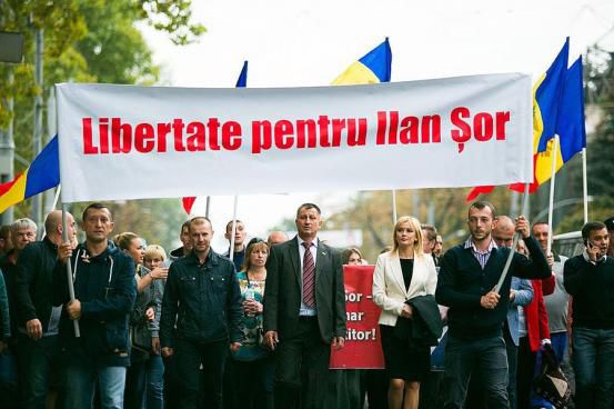 Жители Оргеева требуют позволить Шору вернуться к работе примара