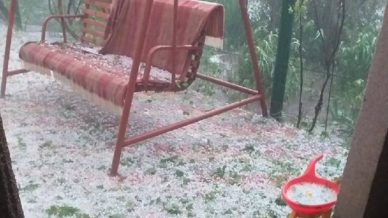 Град, выпавший в Унгенах, причинил значительный ущерб