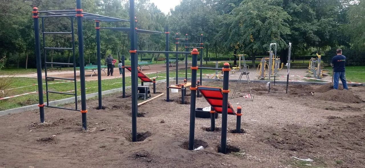 Площадка для занятий спортом обустроена в парке «Долина роз»