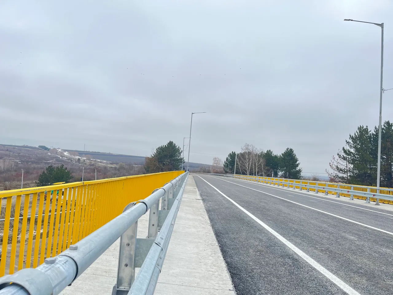 Возобновлено движение по дорогам М1 и М5 на границе с Румынией и Украиной
