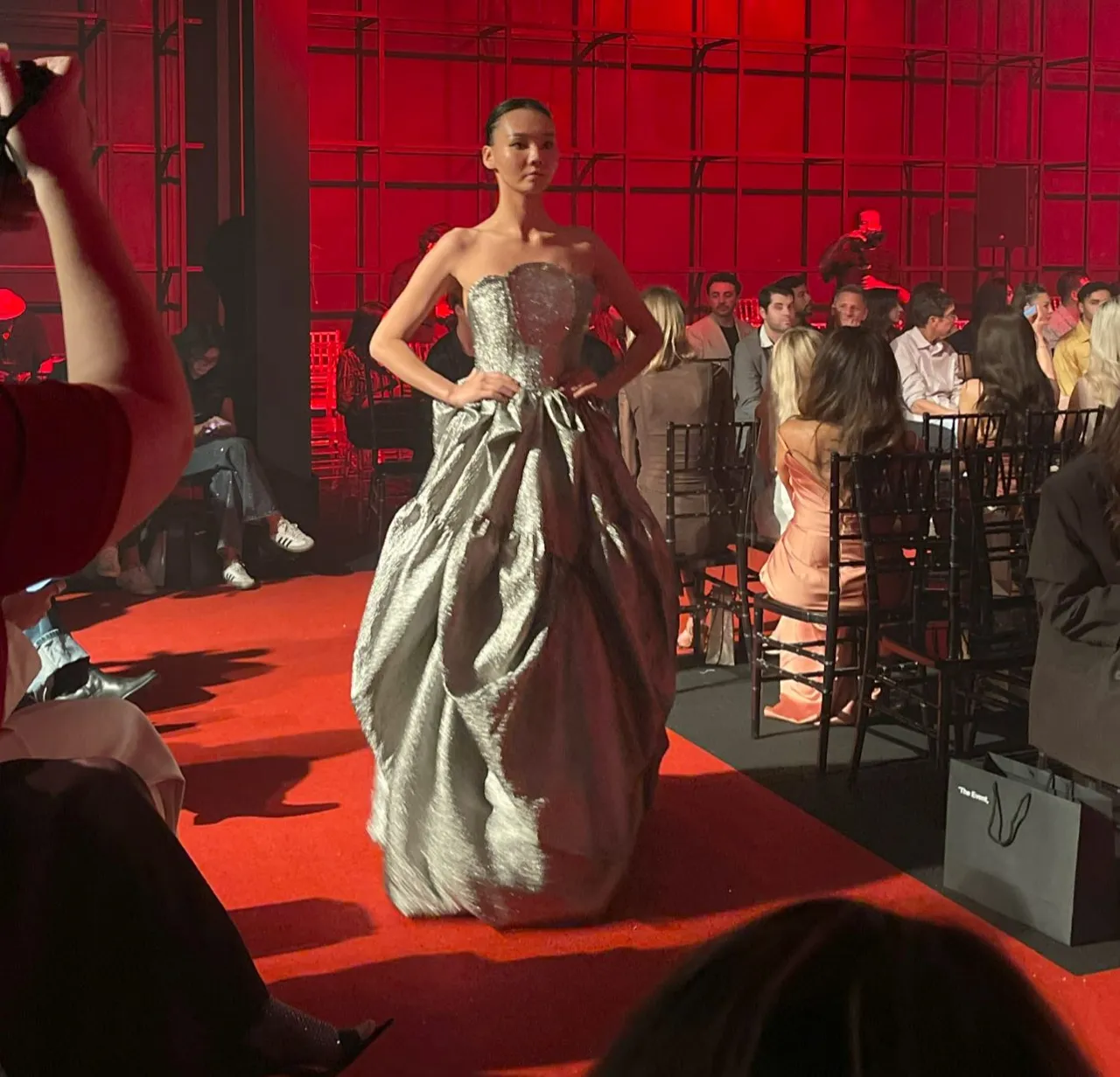 Un designer moldovean și-a prezentat colecția la un eveniment de modă în Dubai