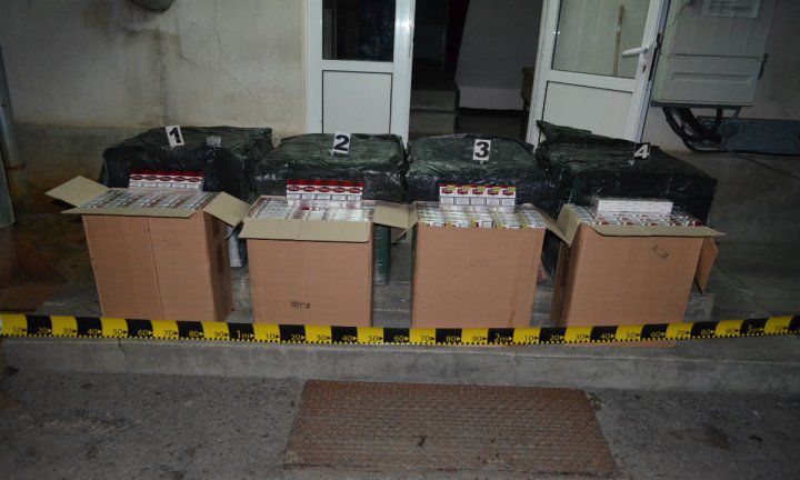 Un tânăr, prins cu căruţa plină cu ţigări de contrabandă. Unde urma să ajungă marfa