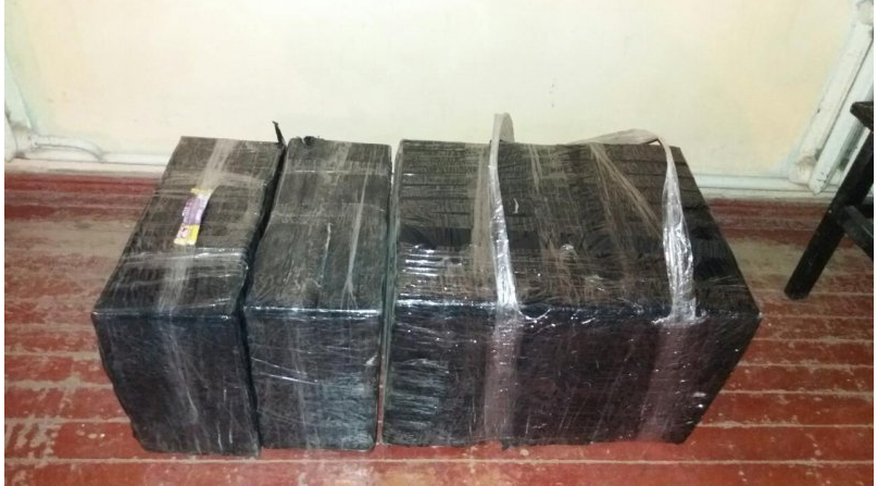 Молдаванин пытался отправить в Румынию 50 тысяч сигарет