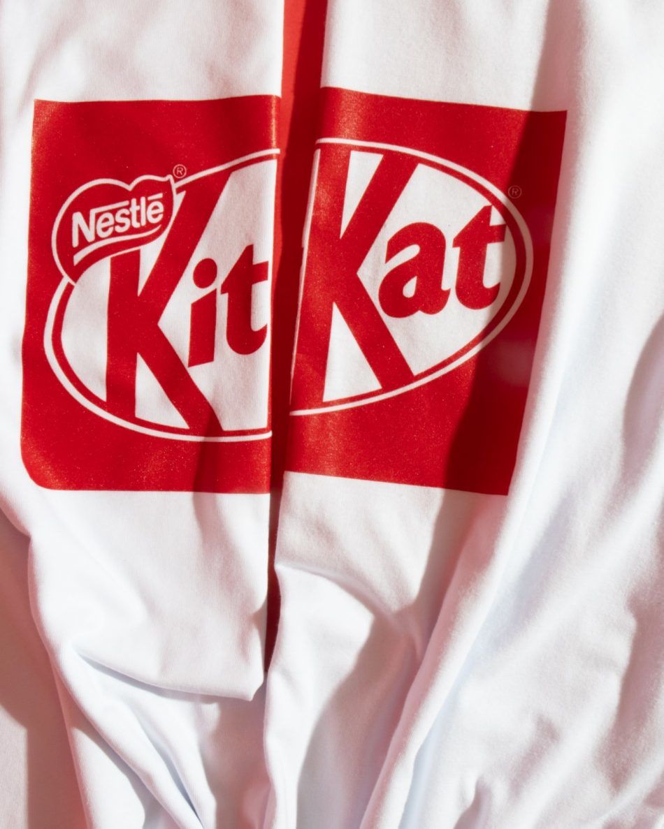 Maicom выпустил линейку футболок в коллаборации с Kit Kat ™ ®