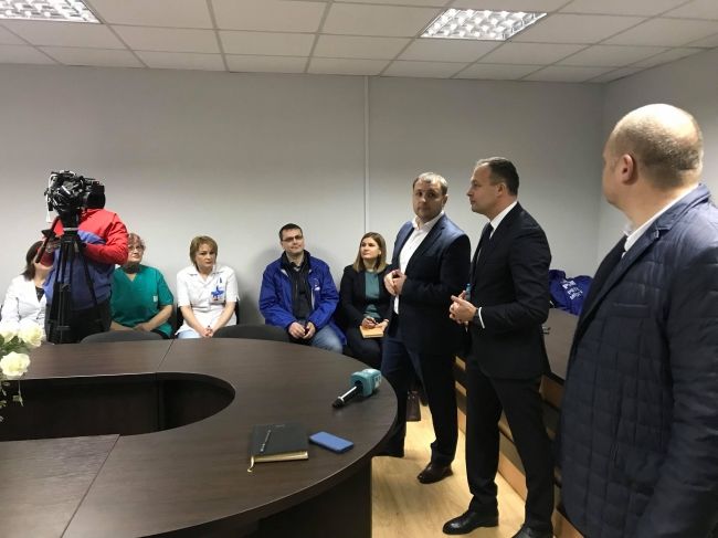 Врачей заставили пойти на встречу с ДПМ, несмотря на очередь пациентов