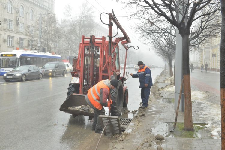 Start curăţeniei de primăvară în Capitală. Planul de acțiuni