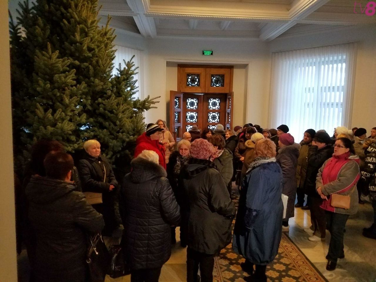 В мэрии Кишинева проходит акция протеста работников сигаретных киосков