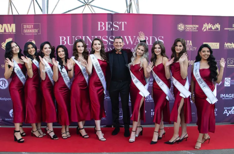 O moldoveancă a devenit prima vice miss a concursului Miss California International