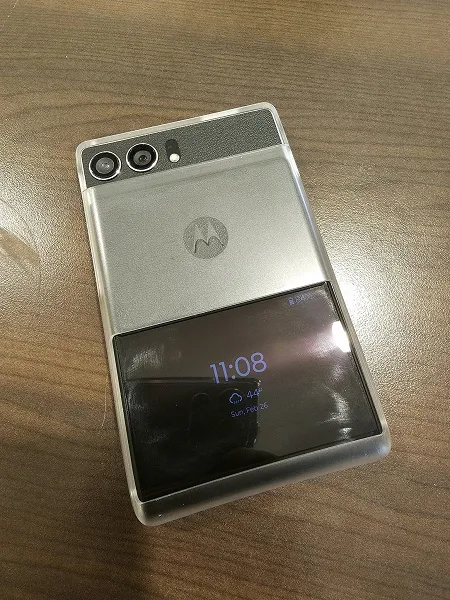 На MWC 2023 показали новый концептуальный слайдер Motorola RIZR