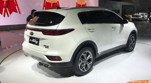 Кроссовер KIA Sportage сменил «лицо» на фоне обвала продаж