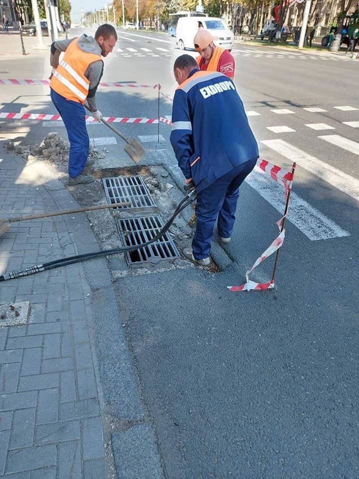 Завершается обустройство парковки в центре столицы