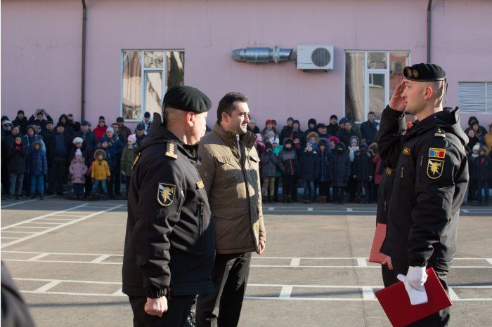 Полицейские бригады Fulger получили дипломы парламента