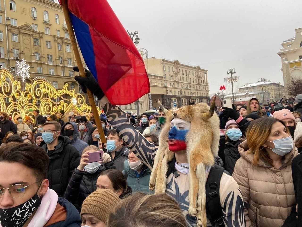 В Москве на акции в защиту Навального замечен флаг Молдовы