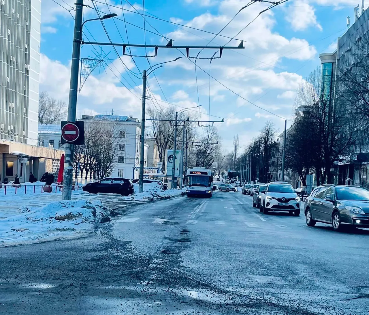 Примэрия о выбоинах на улицах Кишинева: Недостаточно финансирования