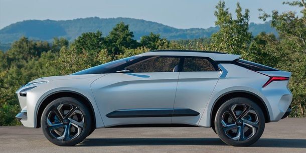 Mitsubishi показала концепт нового авто Evolution