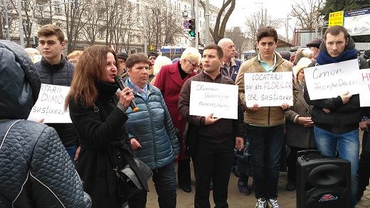 Protest la Primăria Chişinău: Сer stoparea construcțiilor ilegale