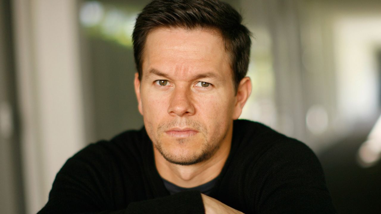 Forbes: Mark Wahlberg conduce în topul celor mai bine plătiți actori din lume