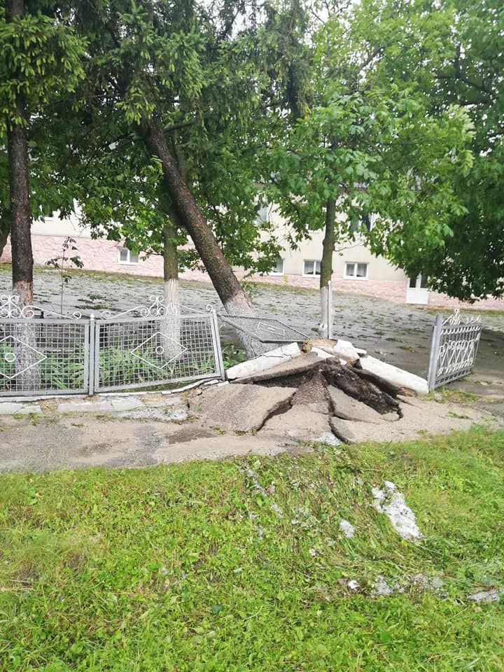 В Бричанах выпал крупный град
