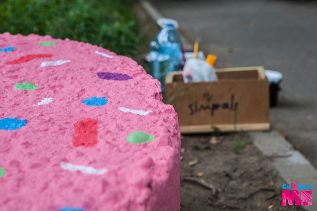 Donut - un obiect de artă „gustos” pe străzile Capitalei