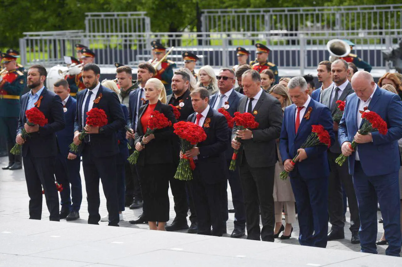 Tauber a publicat o fotografie împreună cu Șor la Moscova